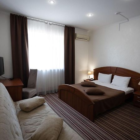 Hotel Kopa - Žovkva Exteriér fotografie