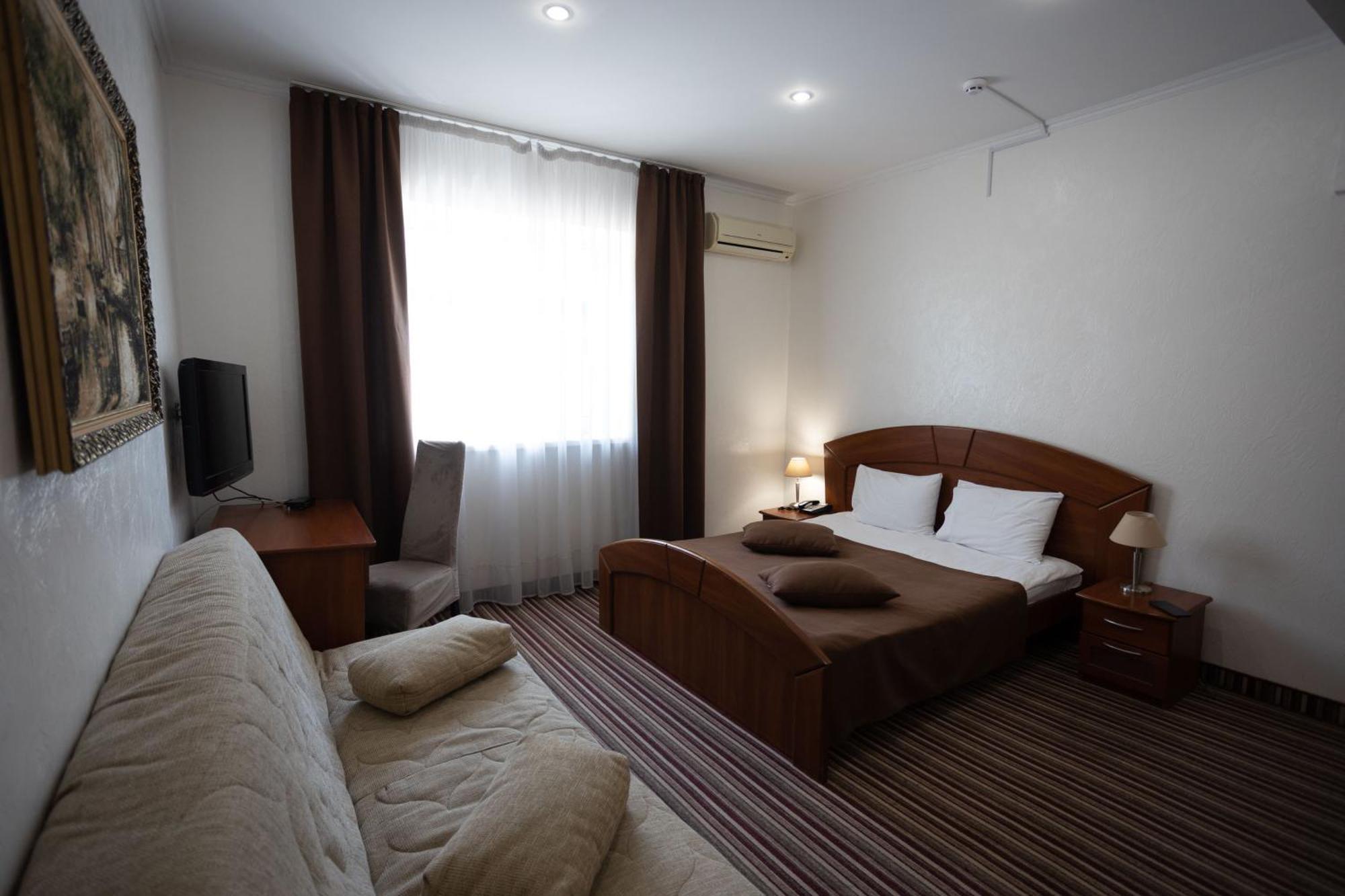 Hotel Kopa - Žovkva Exteriér fotografie